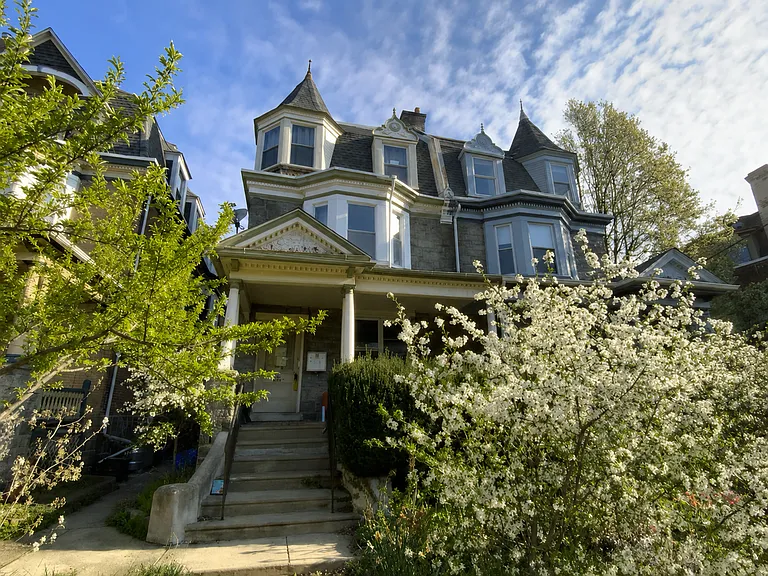 4817 Cedar Ave #3 — Photo 1