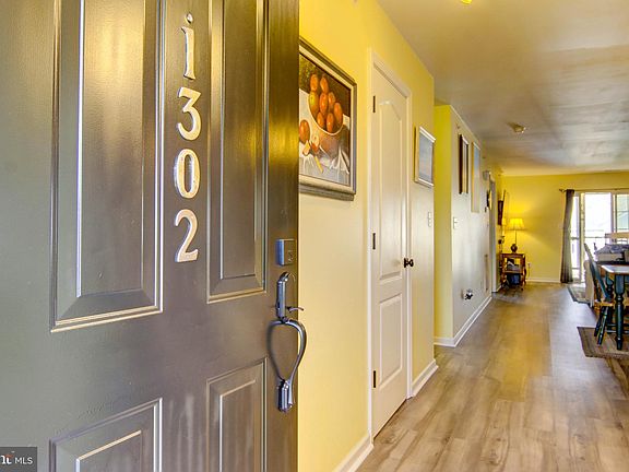 3rd image of 1302 Caitlins Way #1302