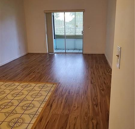 4th image of 6500 Winfield Blvd APT 102