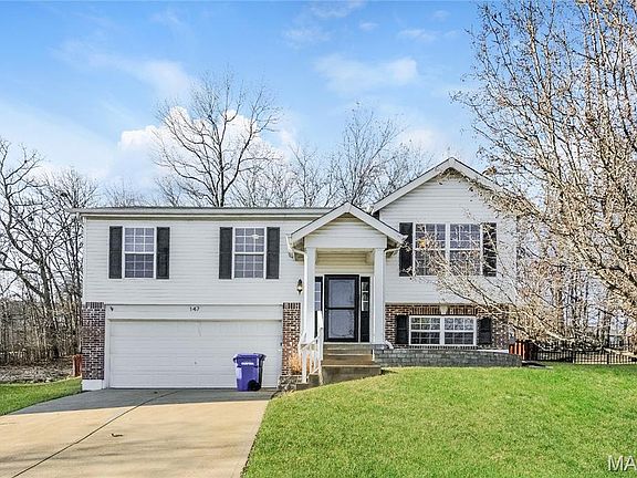 2nd image of 147 Hunters Lake Ct