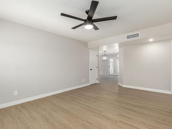 5th image of 5614 W Bluefield Ave