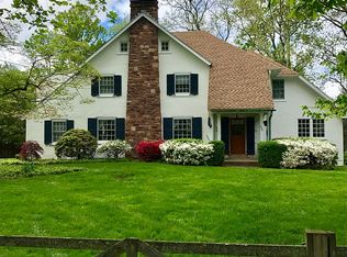 204 Washington Ln, Fort Washington, PA 19034