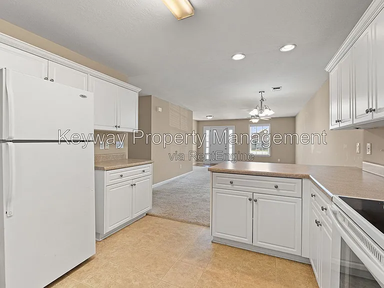 6107 Village West Ln — Photo 6