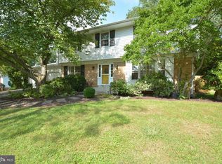 8639 Gateshead Rd, Alexandria, VA 22309