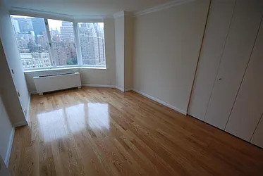 Rented by Luxury Habitat