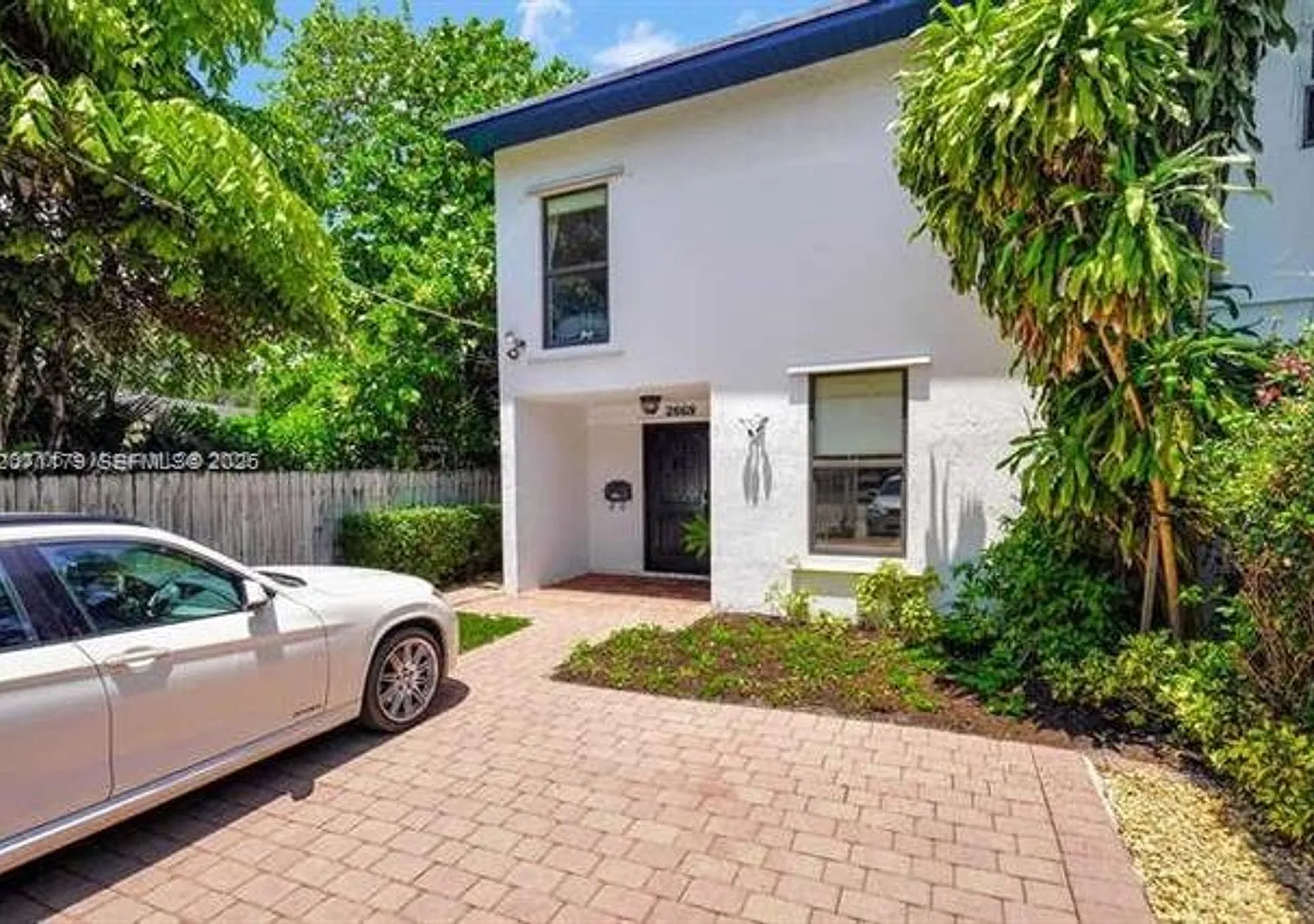 2869 W Trade Ave th 2869, Miami, FL 33133 — Photo 4