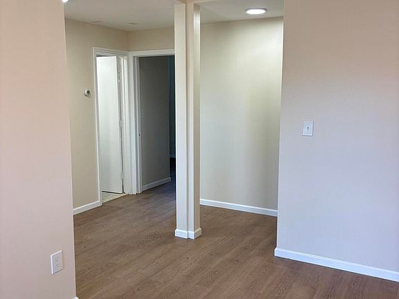 3rd image of 30 Main St APT 5