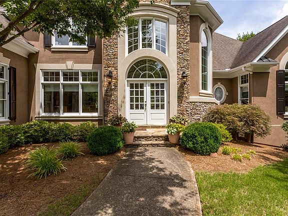 4th image of 790 Parkside Trl NW