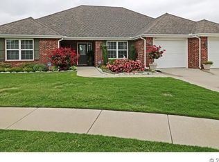 1015 Terri Dr, Bartlesville, OK 74006