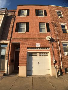 1523 Carpenter St, Philadelphia, PA, 19146