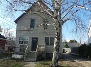 1109 W 8th St, Appleton, WI 54914