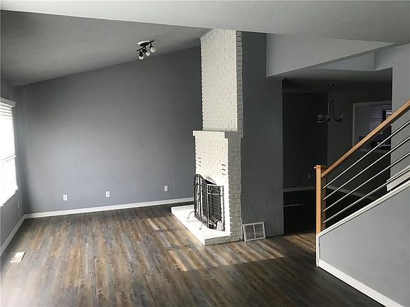 2nd image of 1203 Cedar Pl