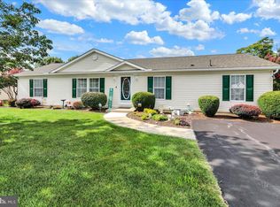 106 Allison Pl, Blandon, PA 19510