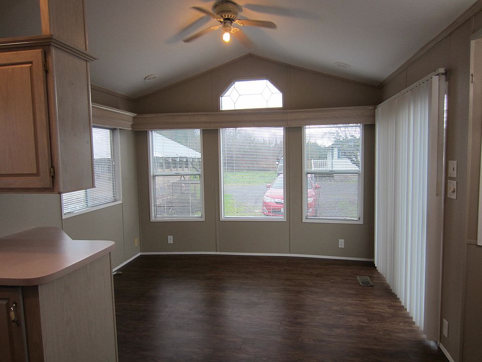 1st image of 3617 83rd Ave NE