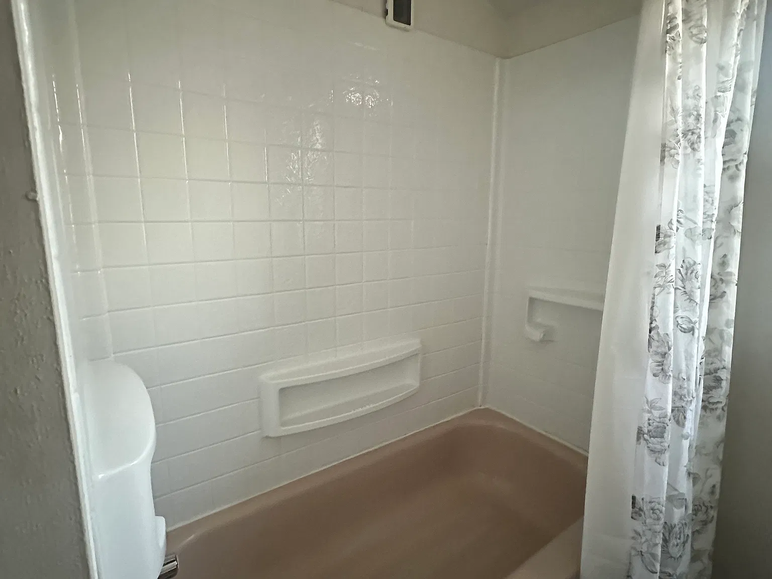 1 bed, 750 sqft, $950 — Photo 4