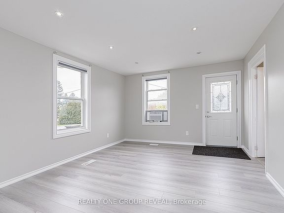 4th image of 1524 Nash Rd