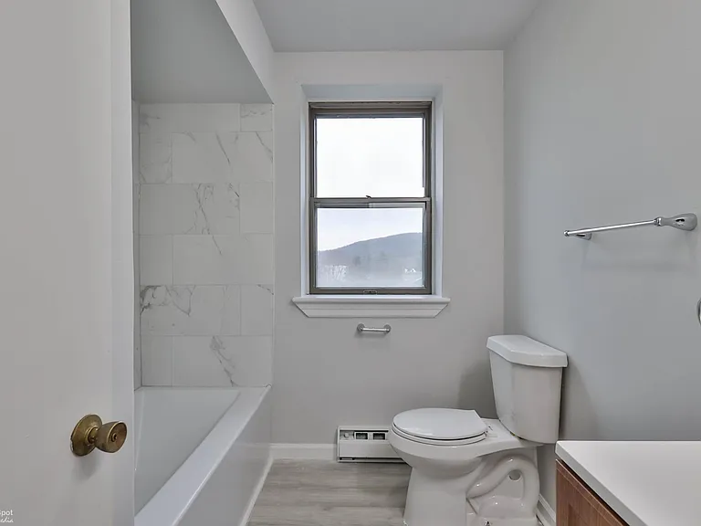 353 Broad St #2 — Photo 8