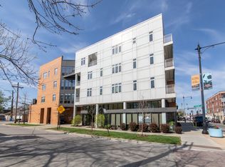 4770 N Manor Ave APT 404, Chicago, IL 60625