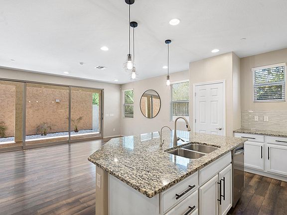 3rd image of 4707 E Betty Elyse Ln