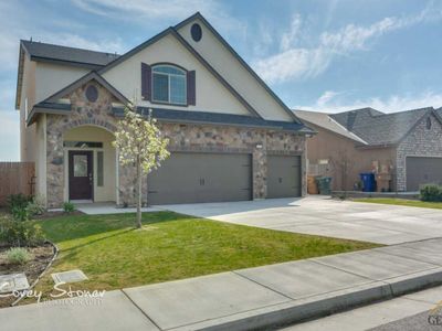 10213 Alondra Dr, Bakersfield, CA, 93311