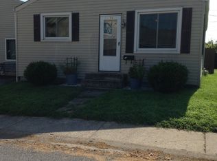 102 Washington St, Troy, IL 62294