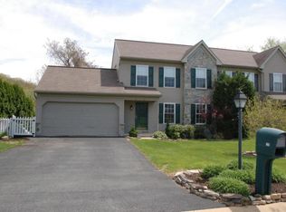 759 Chickies Dr, Columbia, PA 17512