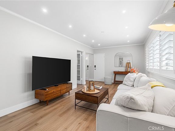 5th image of 1809 Phelan Ln