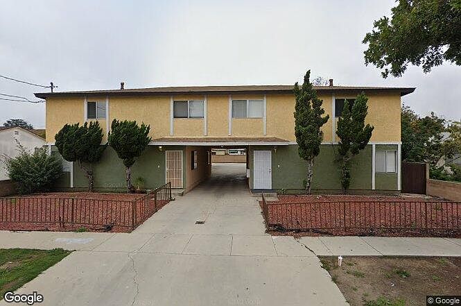 1st image of 2-16809 Dalton Ave #2