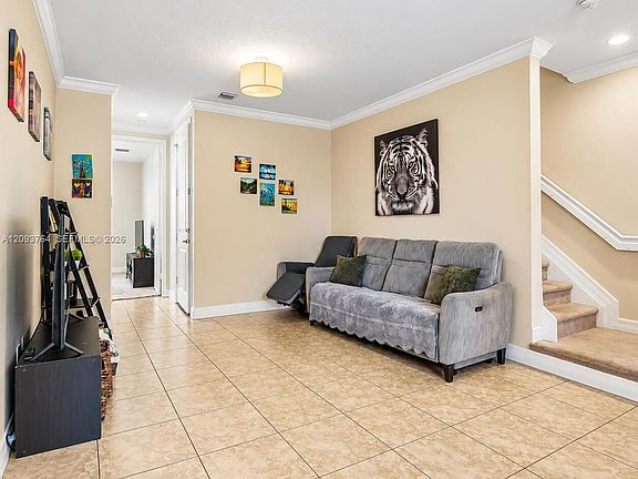 5th image of 841 S Ocean Blvd