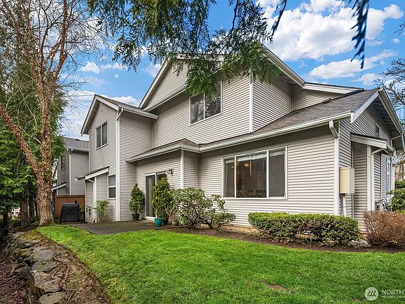 3rd image of 325 S 51st Street #A