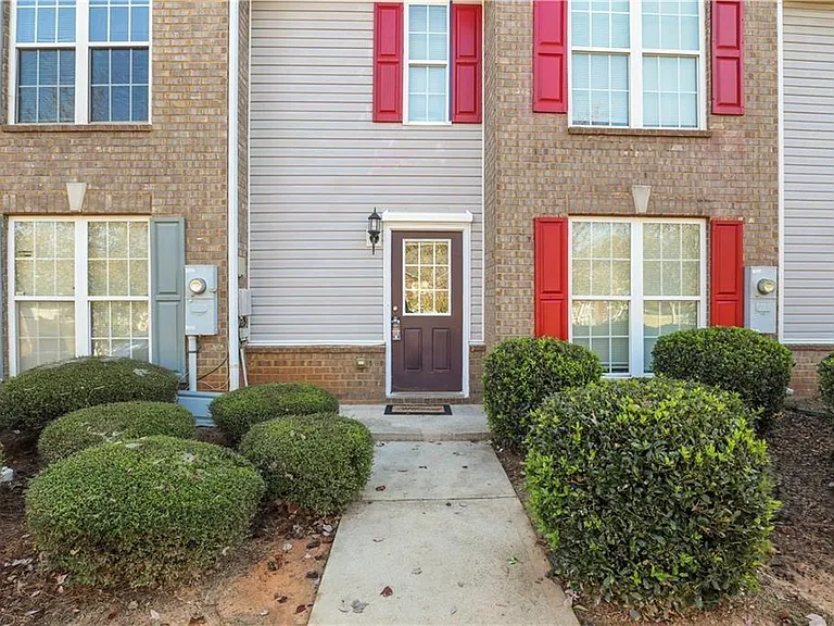 3882 Waldrop Ln — Photo 1
