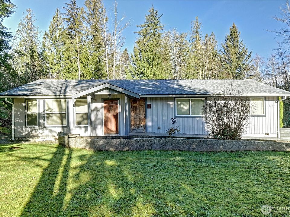 1st image of 32531 138th Street SE