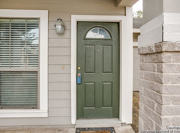 2nd image of 6110 S Jolie Ct