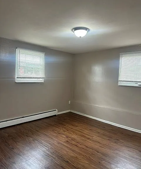 904 N Bay Ave — Photo 8