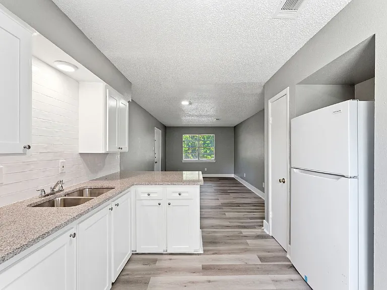 16957 Rabon Chapel Rd #5 — Photo 16