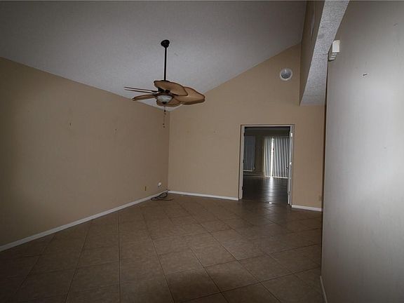 4th image of 7074 Lantana Lane #0