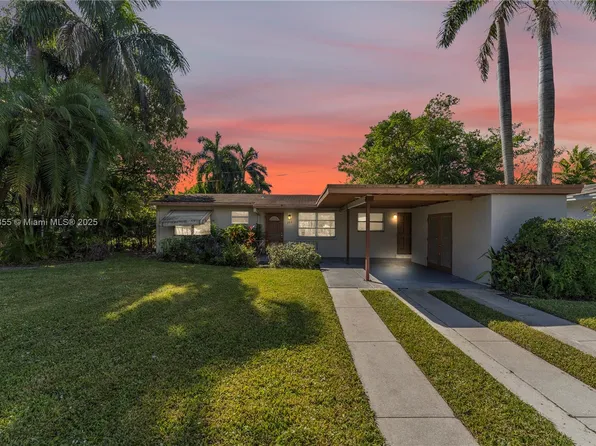 206 NE 2nd Pl, Dania Beach, FL 33004