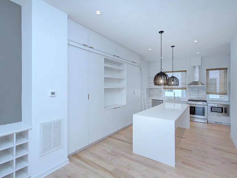 2737 Shenandoah Ave — Photo 4