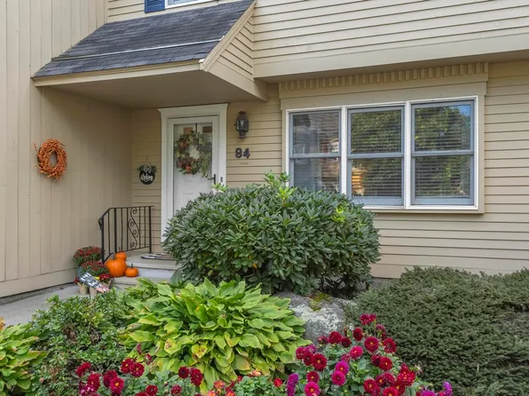 84 Waterford Dr Unit 84, Worcester, MA 01602