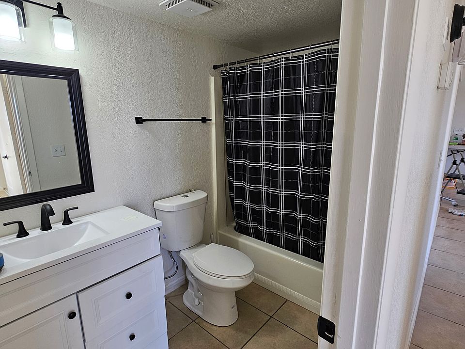 1st image of 237 Geronimo Blvd Unit B