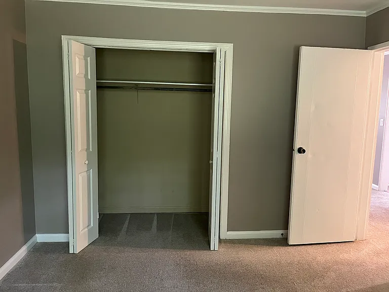 5125 Valley Stream Rd — Photo 27