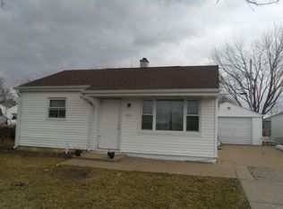 406 Cottage Grove Ave, West Burlington, IA