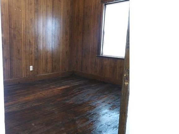 2nd image of 1526 Broadway #7