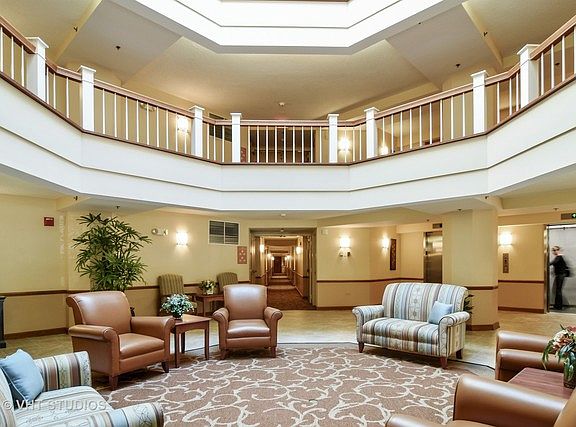 3rd image of 1280 Village Dr APT 101A