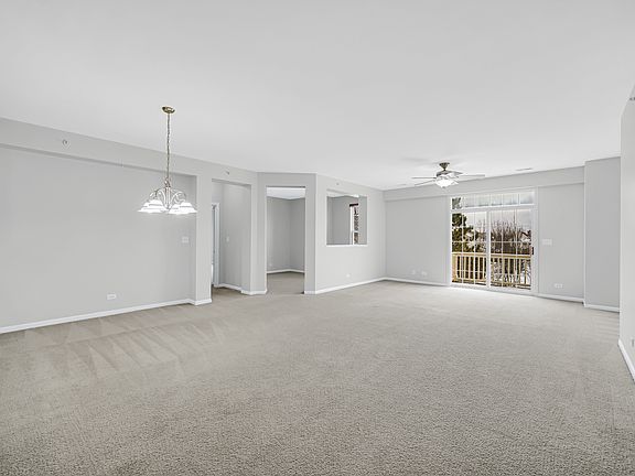 4th image of 1343 Scarboro Rd