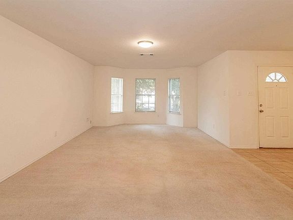 3rd image of 11308 Blairview Ln