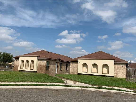 5th image of 3000 E Diamondhead Ave