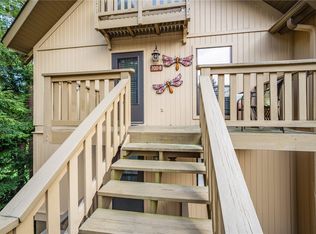700 Captains Cove Ct UNIT 8, Salem, SC 29676