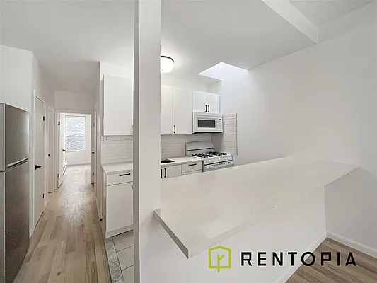 Rented by Rentopia | media 10