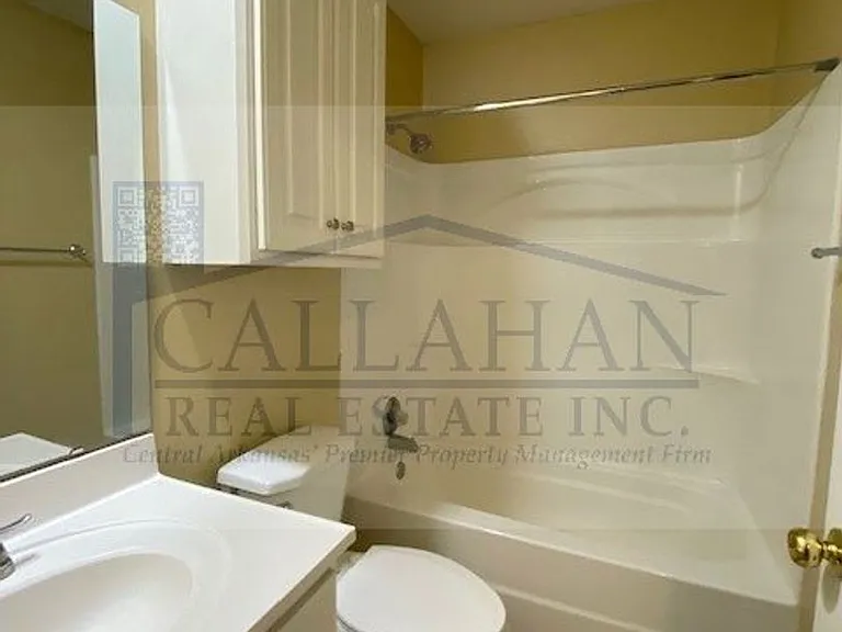 405 Waymack Dr — Photo 4